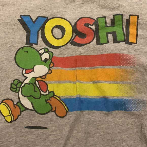 Super Mario Yoshi Short Sleeve Tee - size M (10) - Picture 3 of 8
